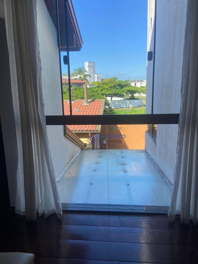 Sobrado à venda com 3 quartos, 292m² - Foto 15