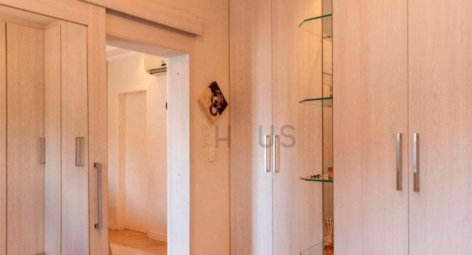 Casa à venda com 4 quartos, 280m² - Foto 25