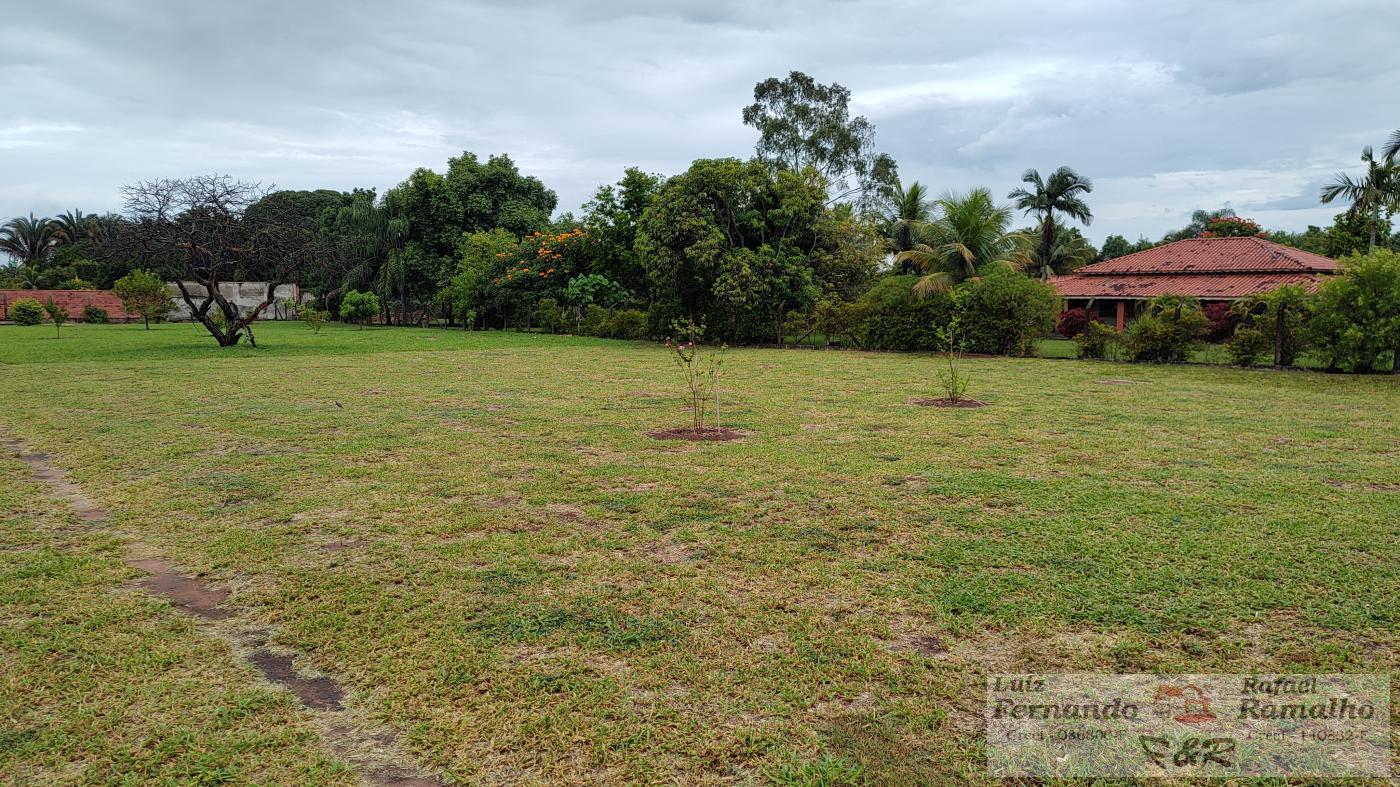 Fazenda à venda com 2 quartos, 5000m² - Foto 2