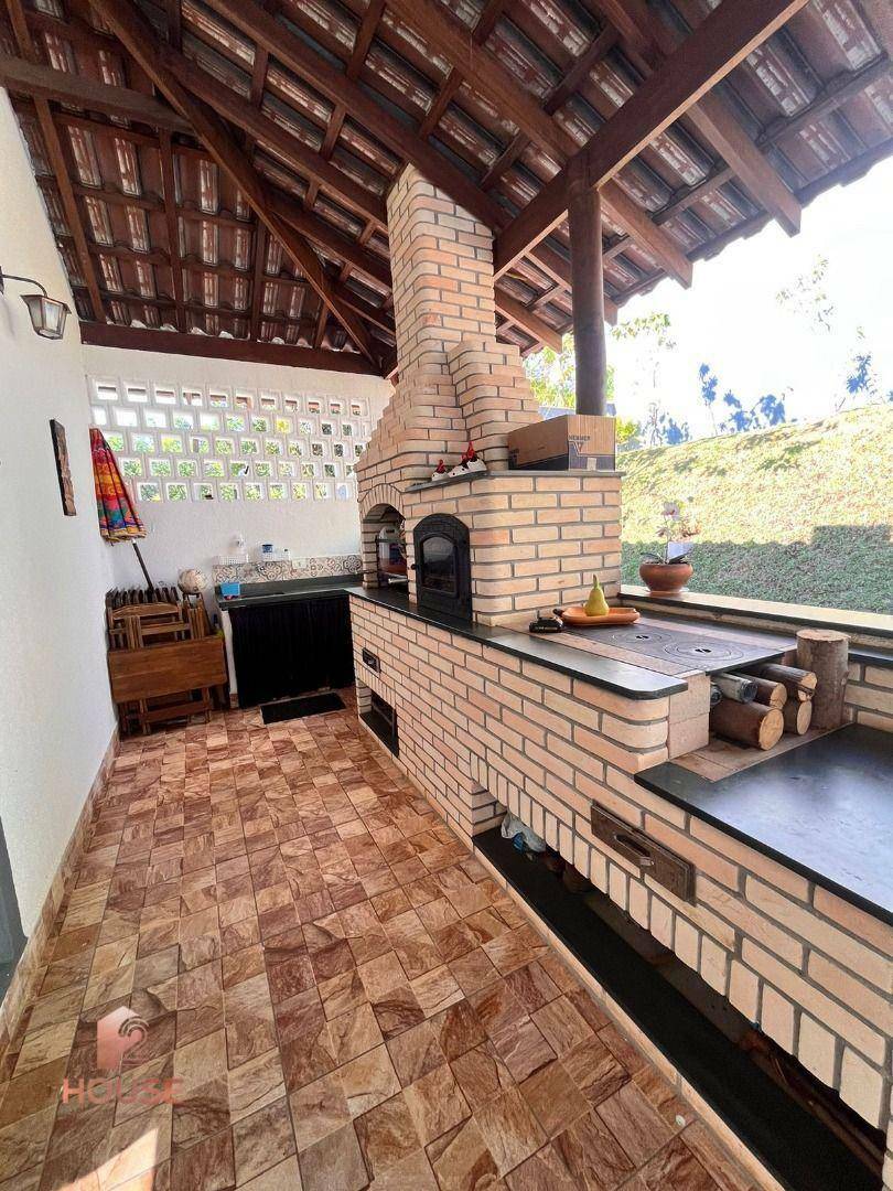 Casa de Condomínio à venda com 3 quartos, 191m² - Foto 40