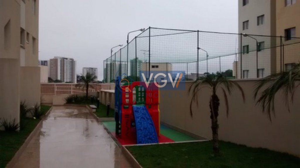 Apartamento à venda com 2 quartos, 66m² - Foto 1