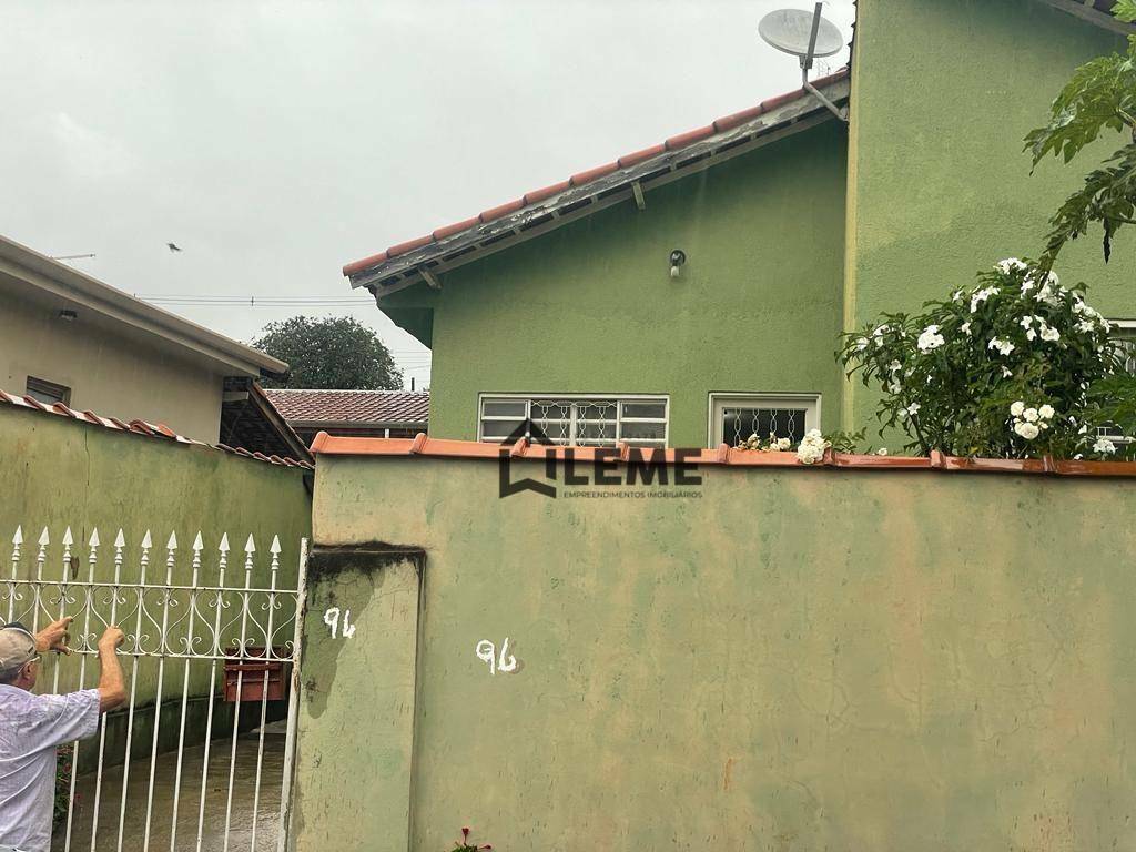 Casa, 3 quartos, 80 m² - Foto 2