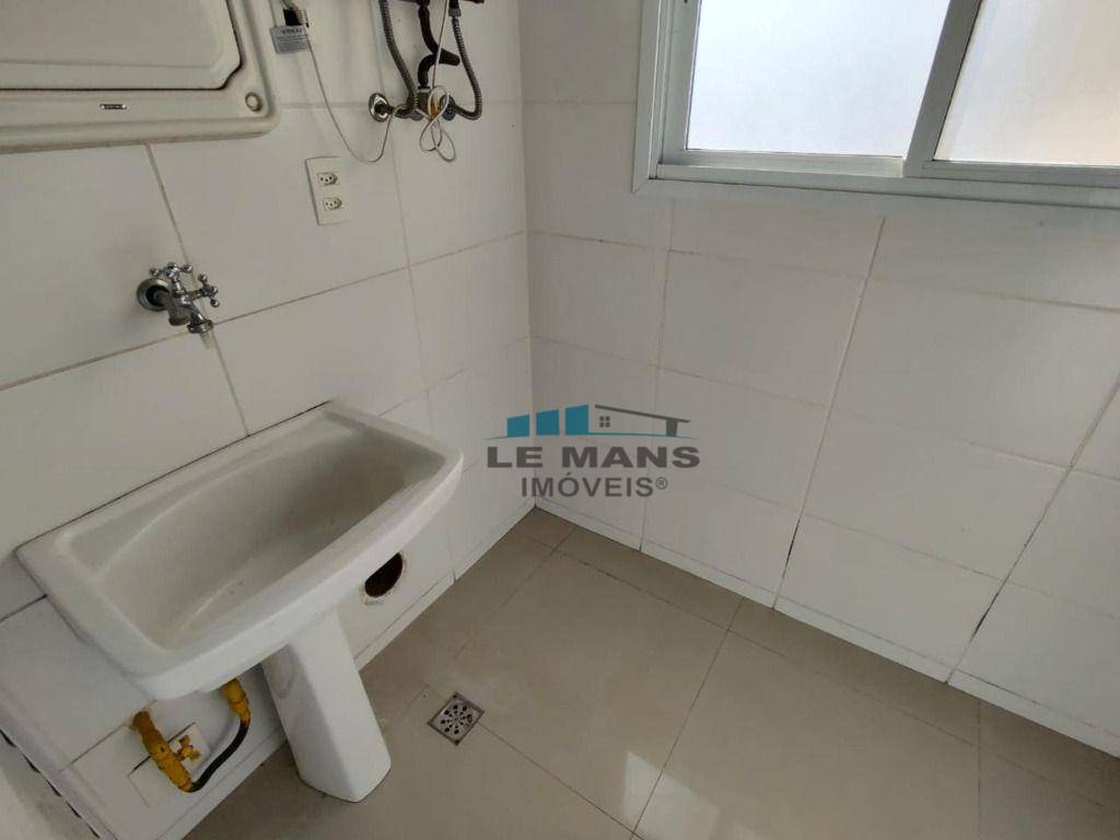 Apartamento à venda com 3 quartos, 68m² - Foto 13