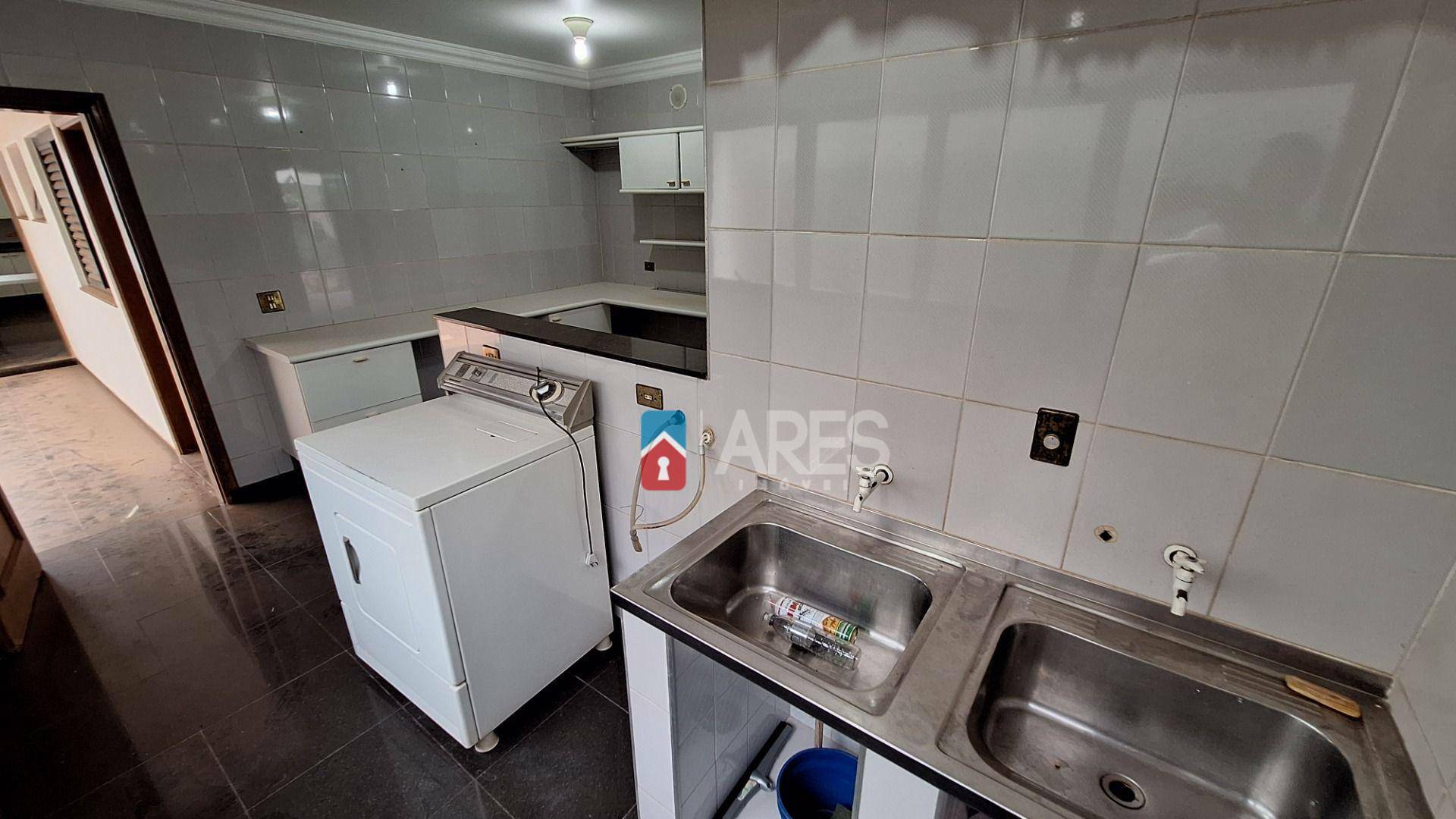 Casa para alugar com 4 quartos, 472m² - Foto 18