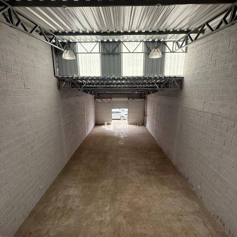 Depósito-Galpão, 135 m² - Foto 1