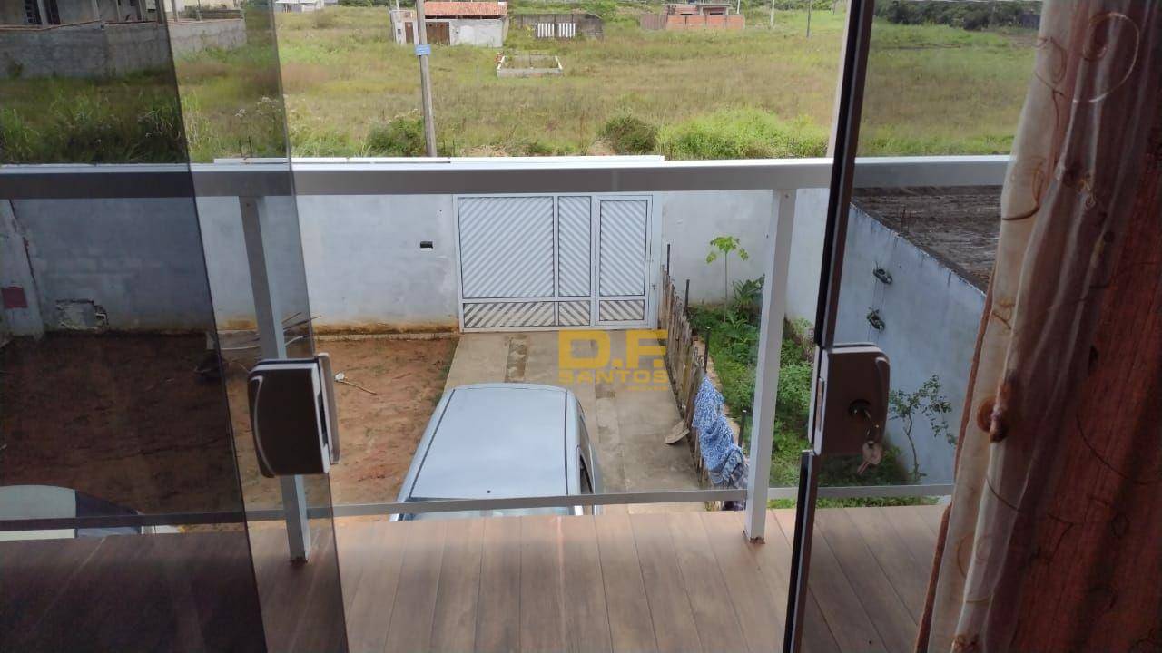 Sobrado à venda com 4 quartos, 180m² - Foto 4