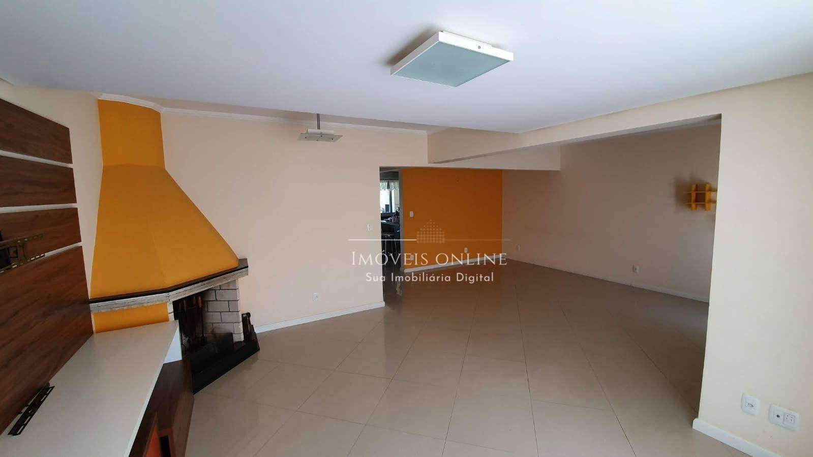 Casa à venda com 3 quartos, 224m² - Foto 4