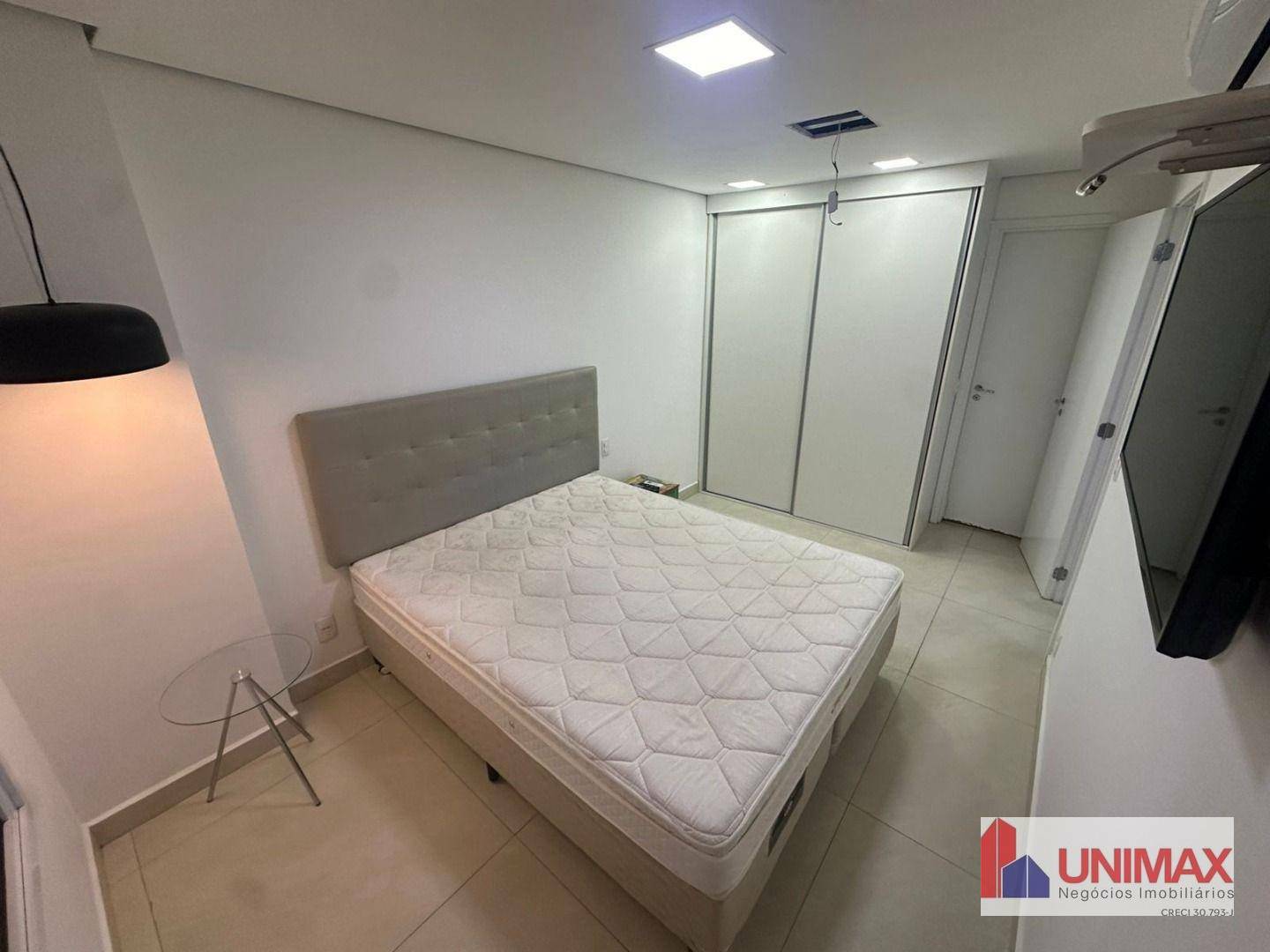 Apartamento para alugar com 1 quarto, 53m² - Foto 9