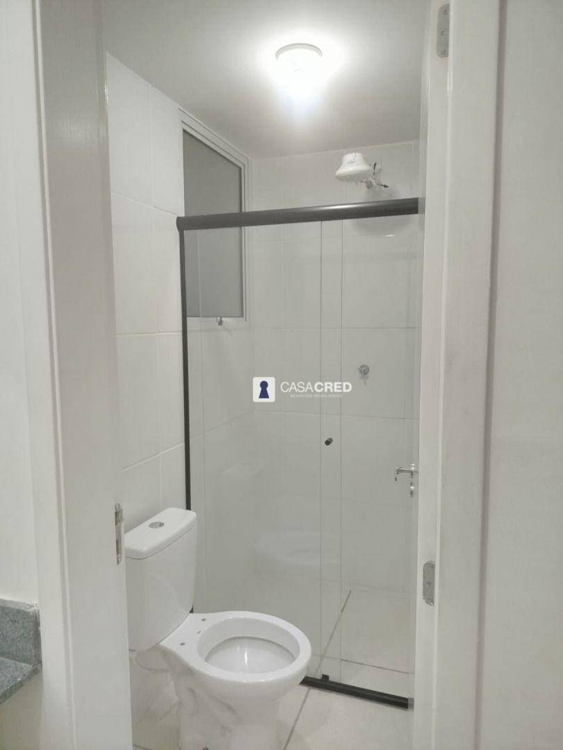 Apartamento para alugar com 2 quartos, 52m² - Foto 9