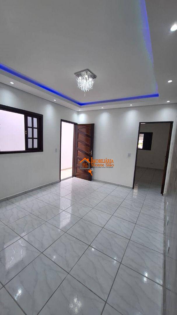 Casa à venda com 2 quartos, 62m² - Foto 1