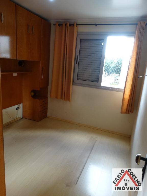 Apartamento à venda com 3 quartos, 75m² - Foto 22