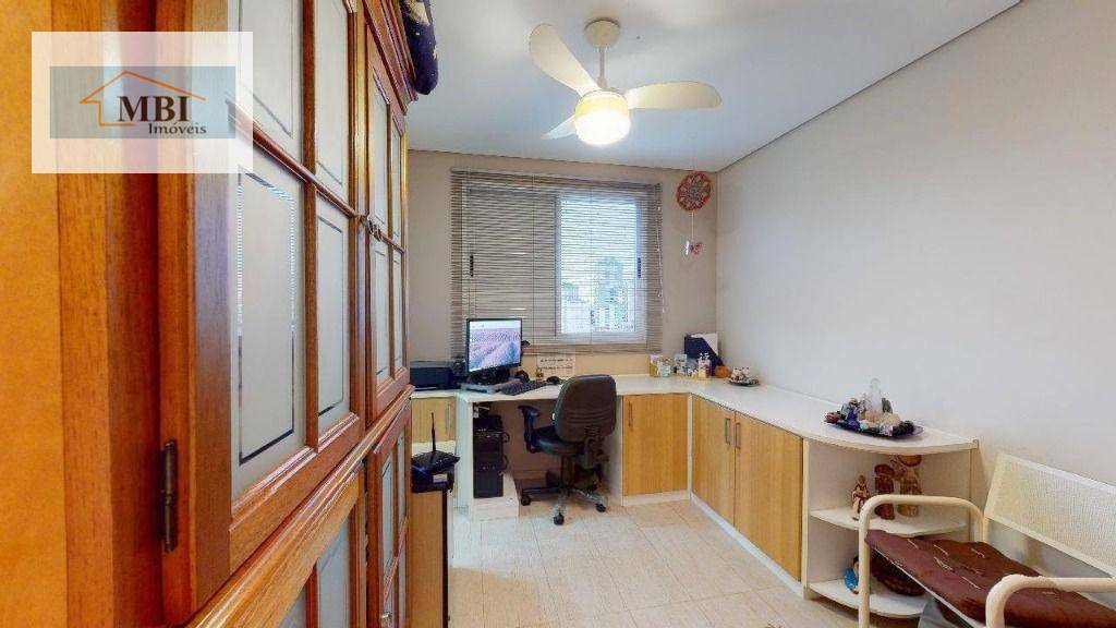 Apartamento à venda com 3 quartos, 147m² - Foto 19