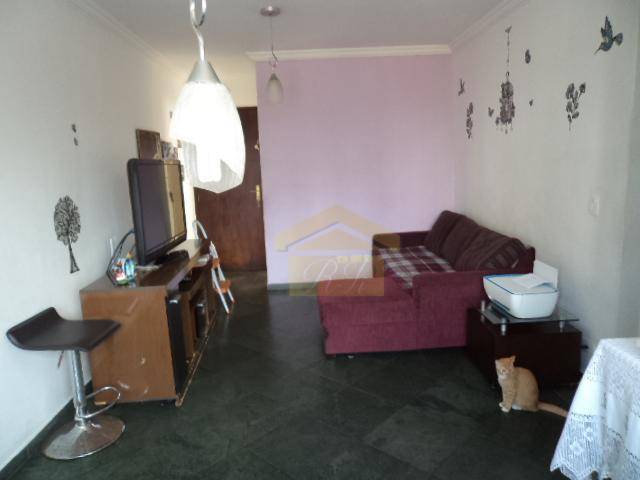 Apartamento à venda com 2 quartos, 58m² - Foto 2