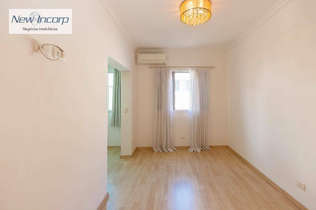 Sobrado à venda com 4 quartos, 220m² - Foto 24