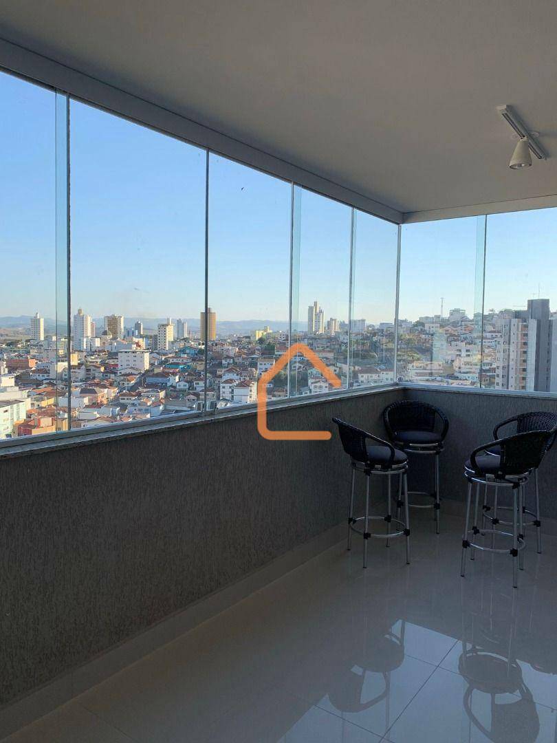 Apartamento à venda com 3 quartos, 120m² - Foto 16