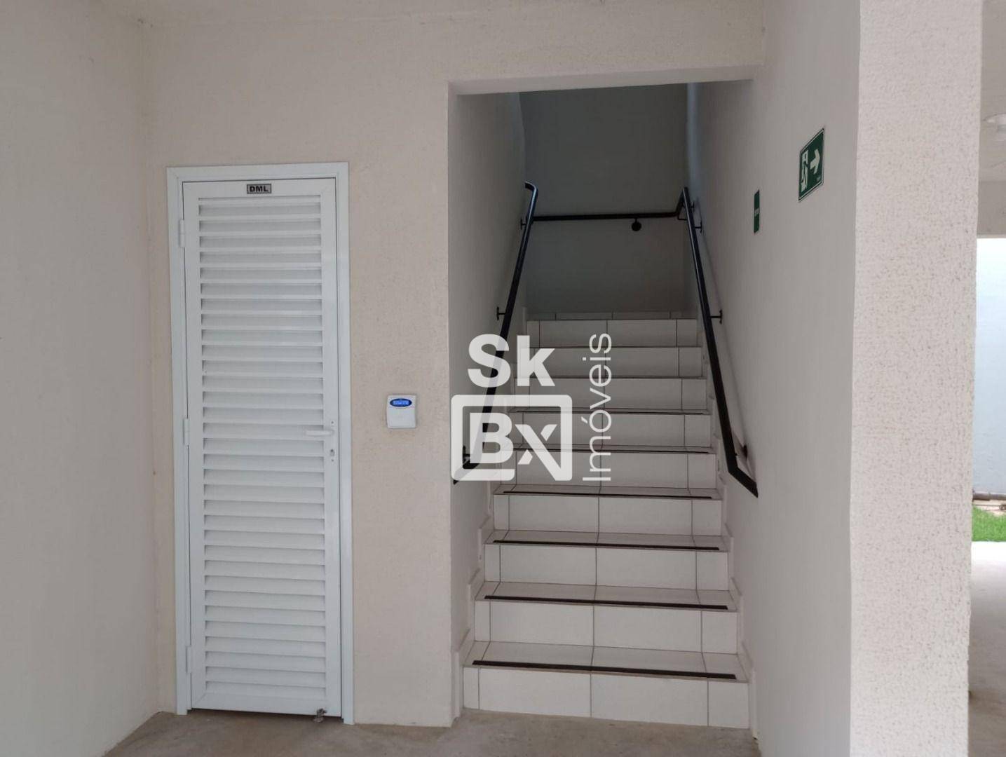 Apartamento à venda com 2 quartos, 67m² - Foto 26