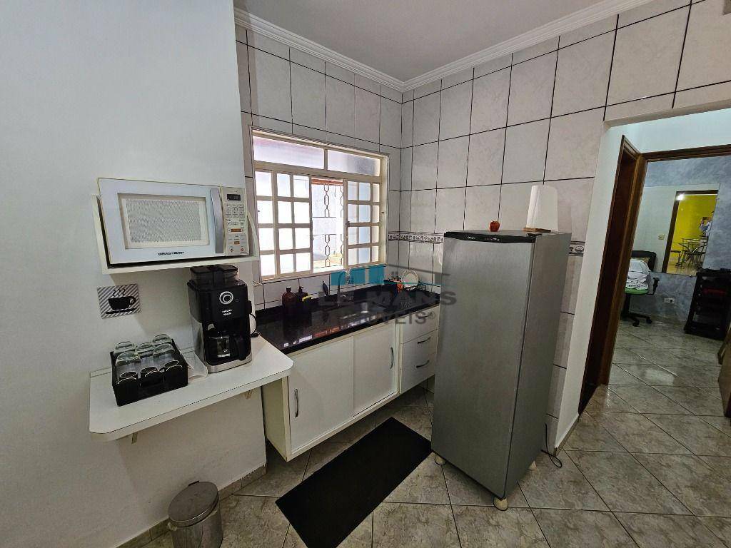 Casa à venda com 2 quartos, 74m² - Foto 12