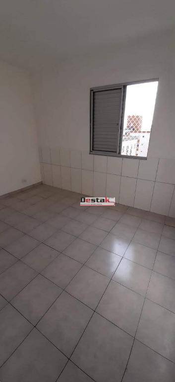 Apartamento à venda com 2 quartos, 59m² - Foto 13