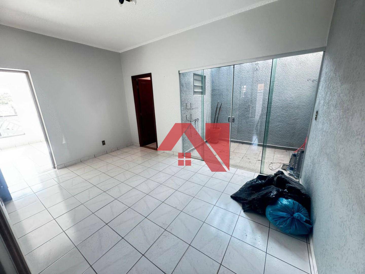 Sobrado à venda e aluguel com 3 quartos, 230m² - Foto 18