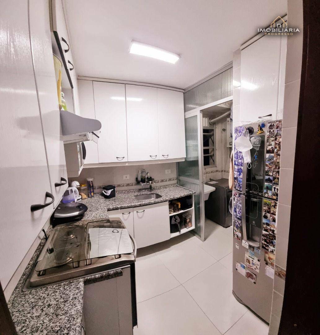 Apartamento à venda com 3 quartos, 61m² - Foto 5