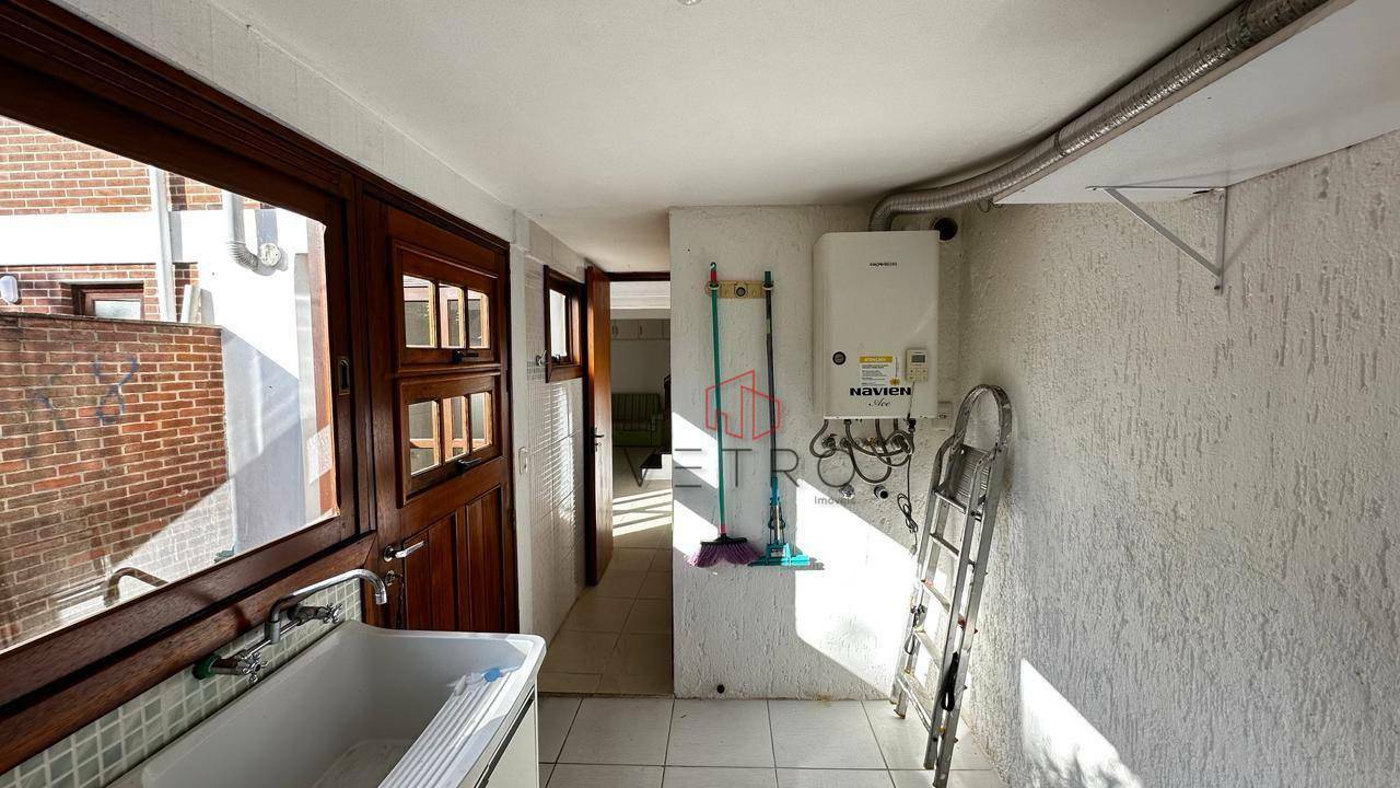 Casa de Condomínio à venda com 2 quartos, 184m² - Foto 18