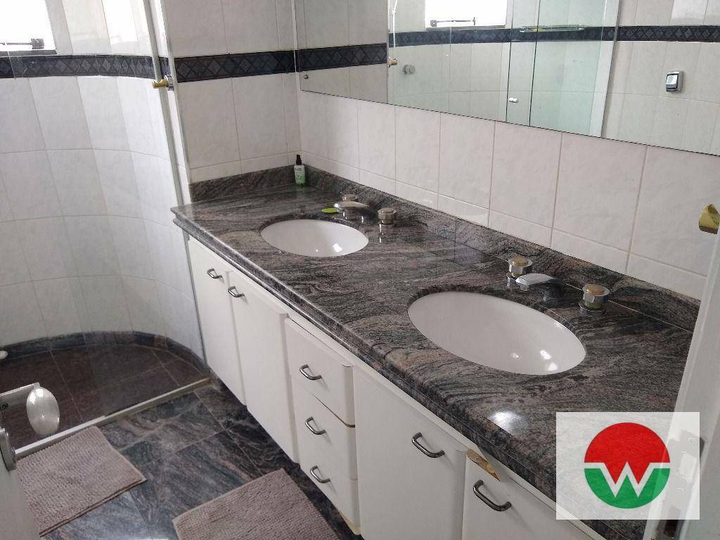 Casa de Condomínio à venda e aluguel com 4 quartos, 370m² - Foto 18