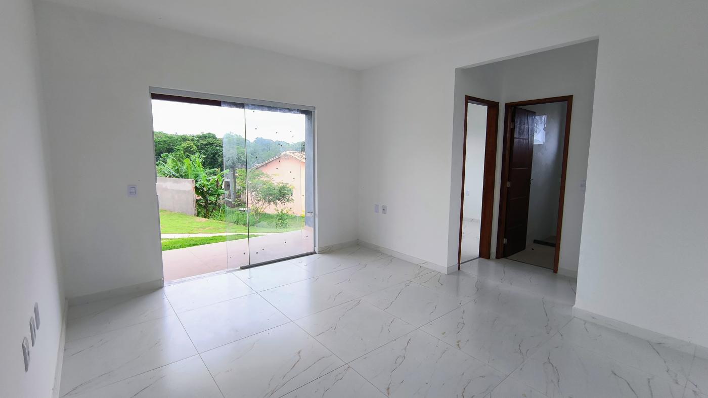 Casa à venda com 2 quartos, 200m² - Foto 9