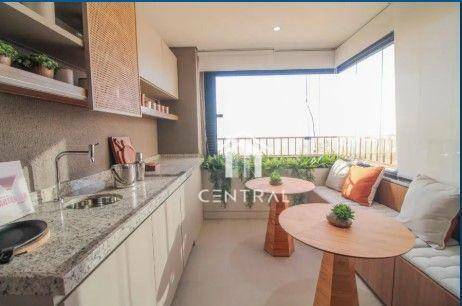Apartamento à venda com 2 quartos, 67m² - Foto 3
