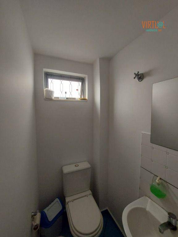 Casa à venda e aluguel com 3 quartos, 250m² - Foto 14
