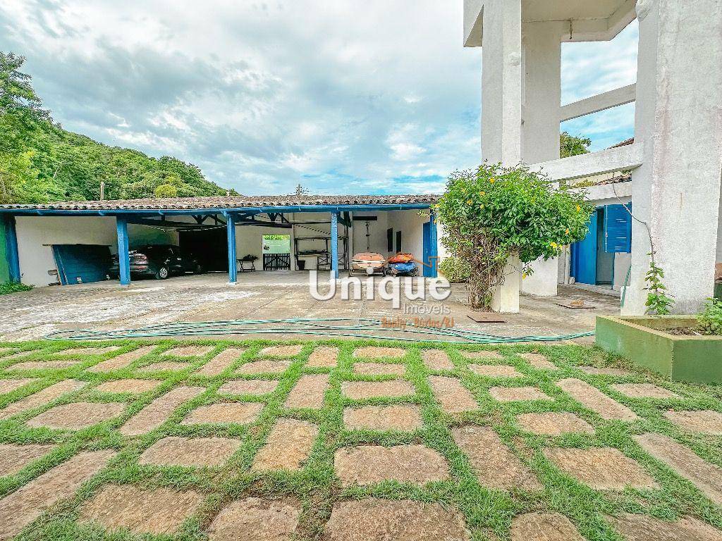 Casa à venda com 9 quartos, 660m² - Foto 31