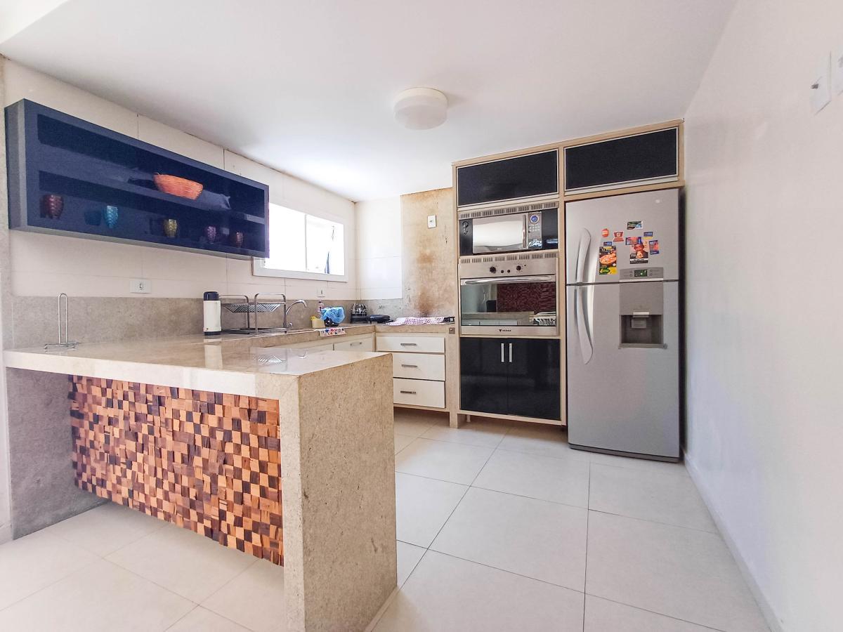 Casa à venda com 3 quartos, 135m² - Foto 5