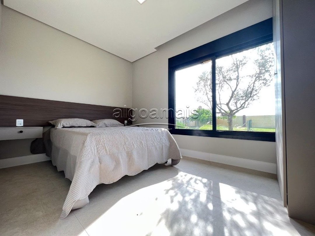 Casa de Condomínio à venda com 5 quartos, 220m² - Foto 8