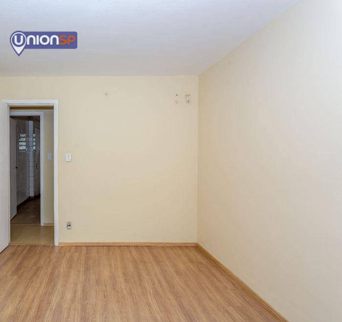 Apartamento à venda com 2 quartos, 61m² - Foto 5