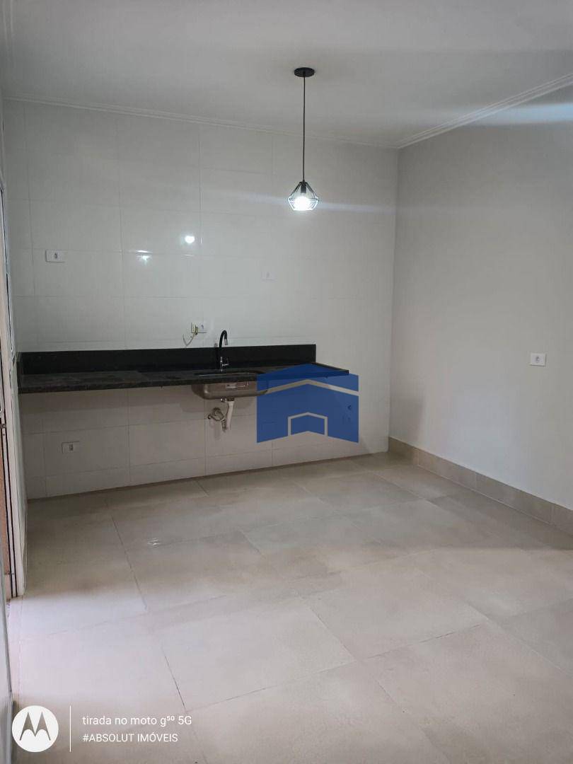 Casa à venda com 2 quartos, 68m² - Foto 8