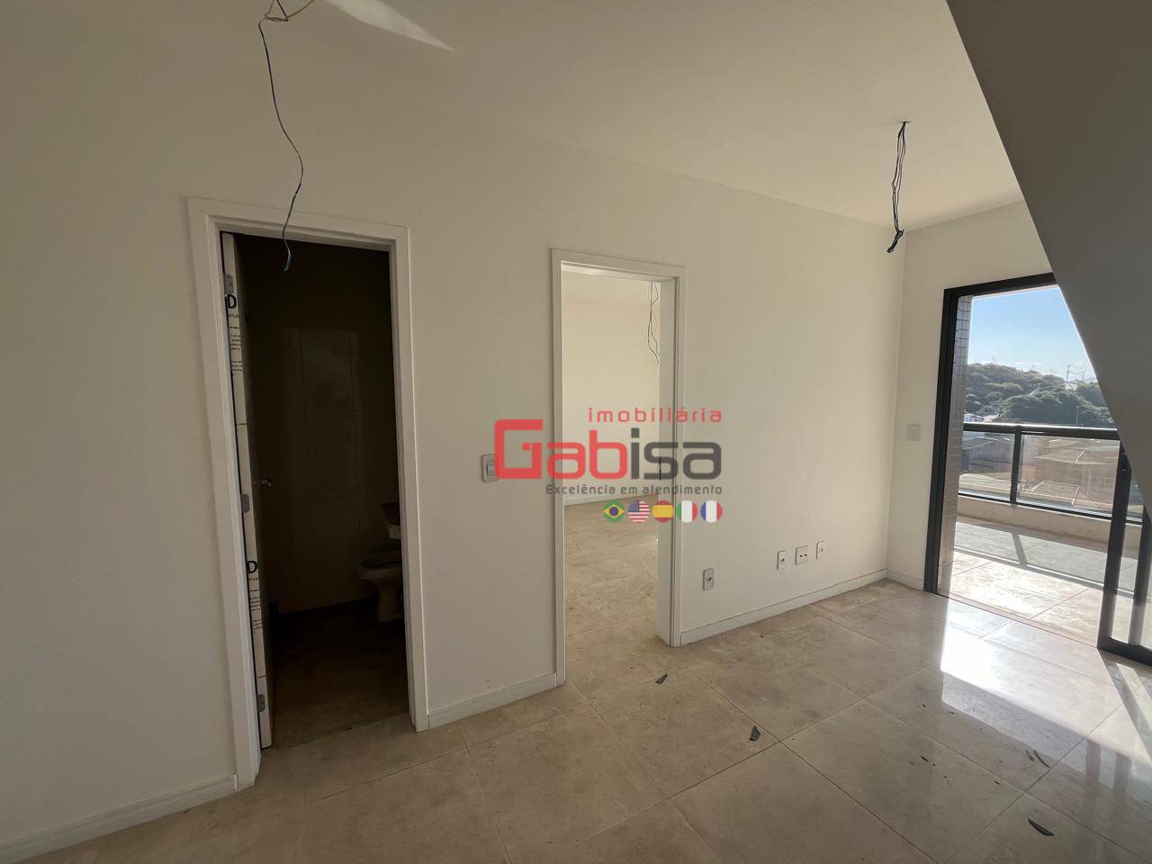 Cobertura à venda com 2 quartos, 120m² - Foto 3