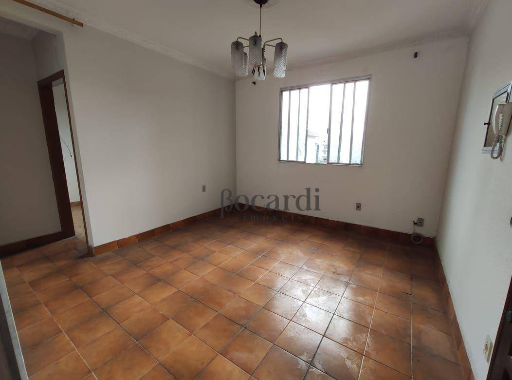 Apartamento à venda com 3 quartos, 55m² - Foto 1