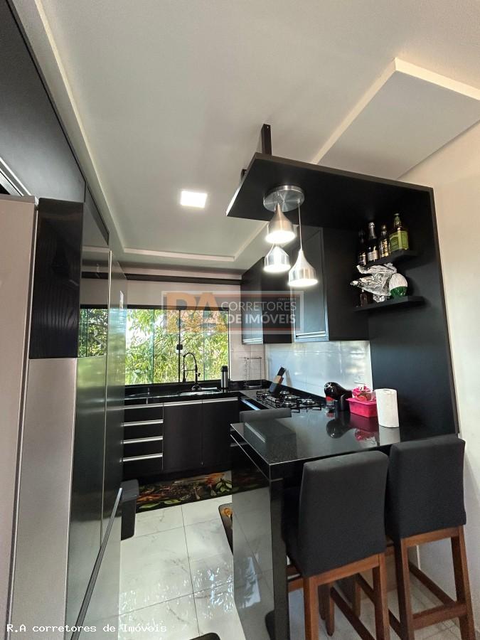 Sobrado à venda com 2 quartos, 140m² - Foto 9