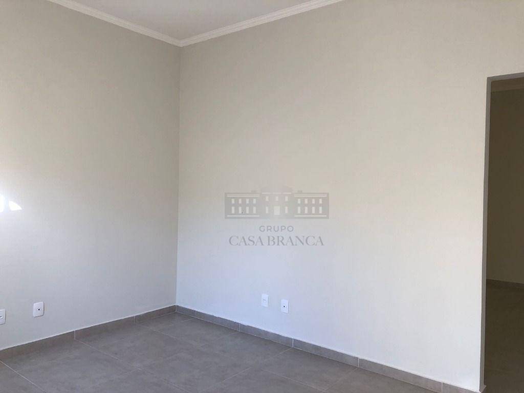 Casa à venda com 3 quartos, 90m² - Foto 2