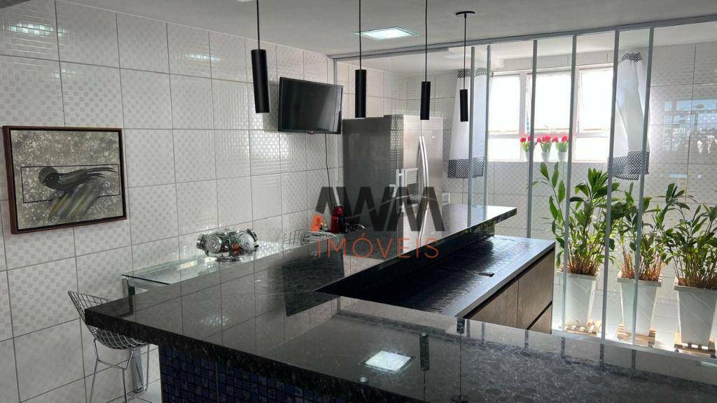 Apartamento à venda com 3 quartos, 150m² - Foto 12