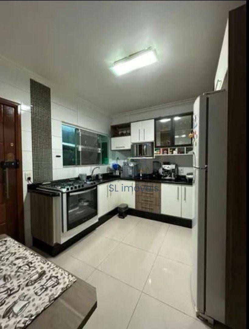 Casa à venda com 4 quartos, 320m² - Foto 10