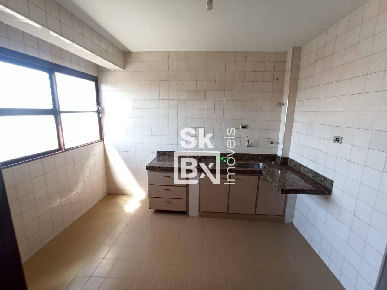 Apartamento à venda com 3 quartos, 117m² - Foto 16