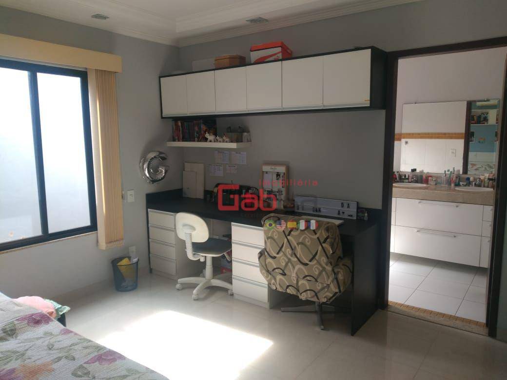 Casa à venda com 3 quartos, 240m² - Foto 15