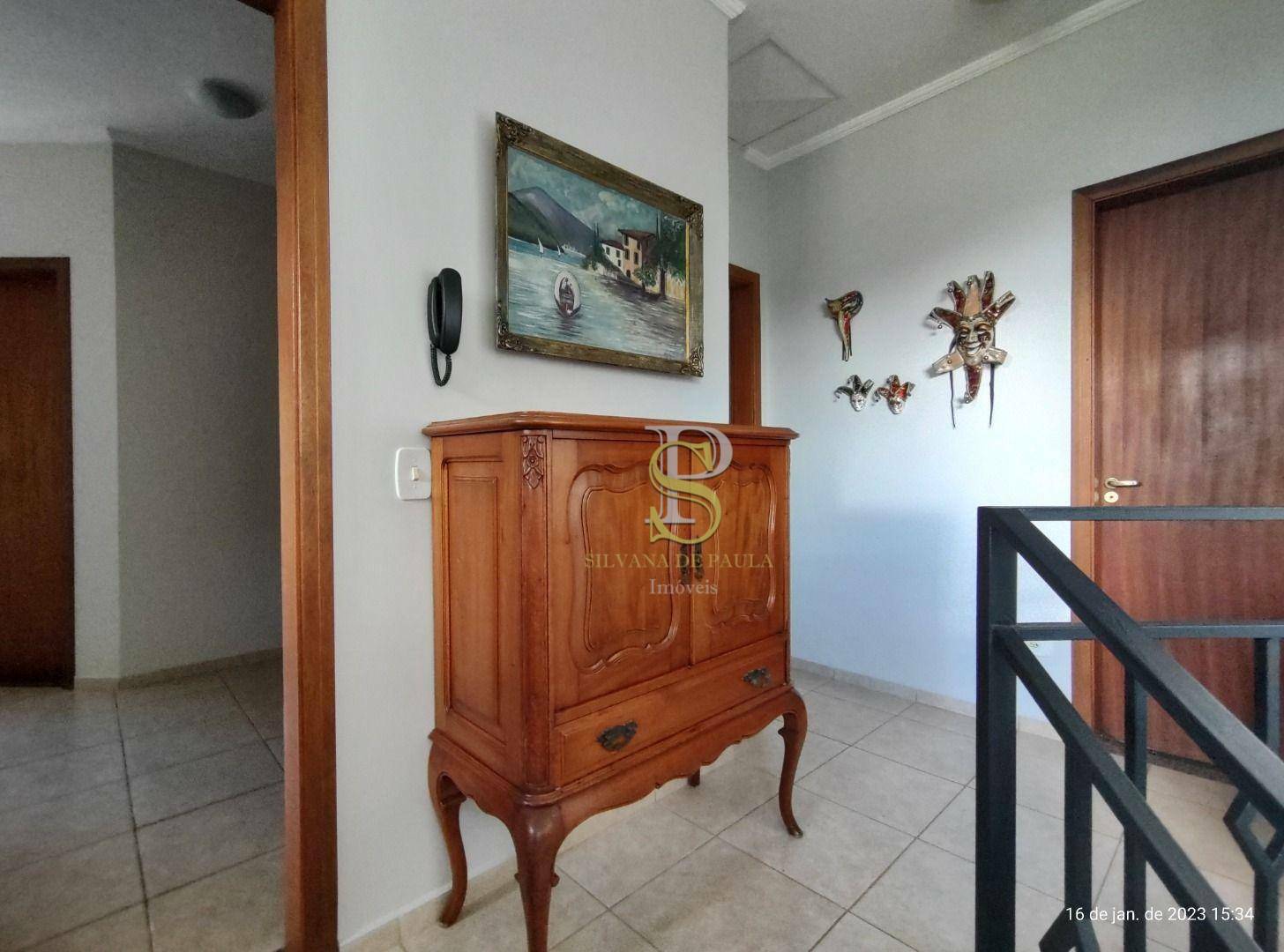 Casa para alugar com 3 quartos, 260m² - Foto 18