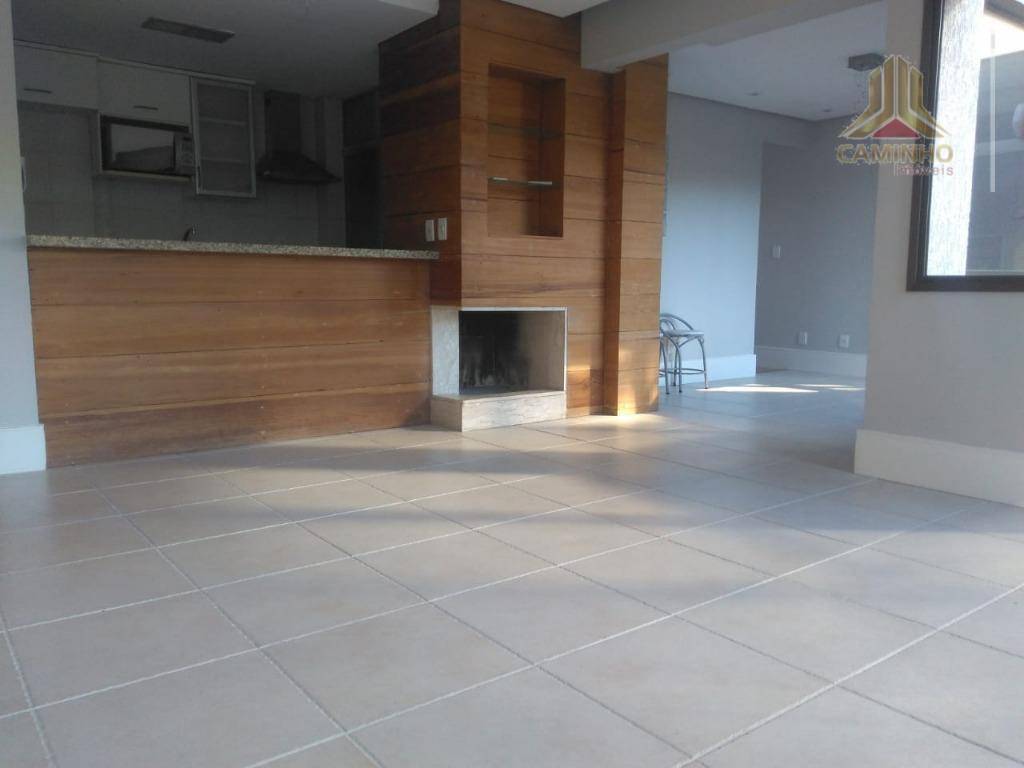 Apartamento à venda com 2 quartos, 100m² - Foto 2