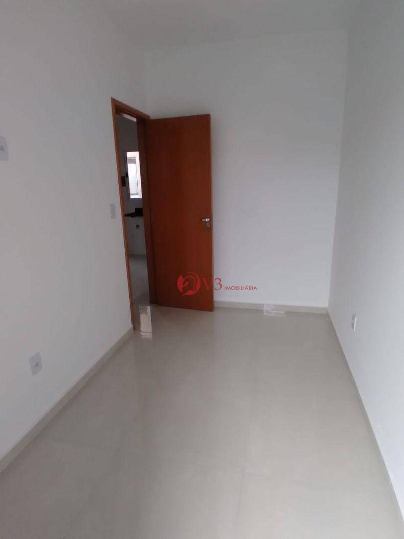 Apartamento à venda com 2 quartos, 40m² - Foto 18