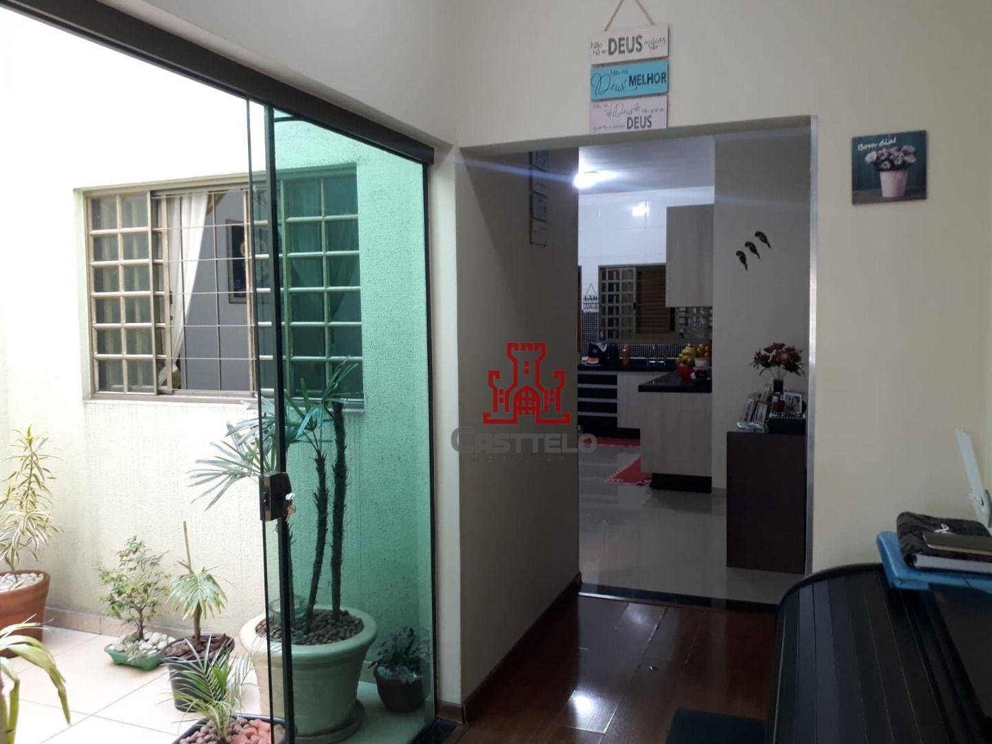 Casa à venda com 3 quartos, 156m² - Foto 5