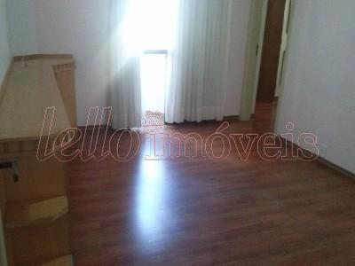 Apartamento para alugar com 3 quartos, 200m² - Foto 7