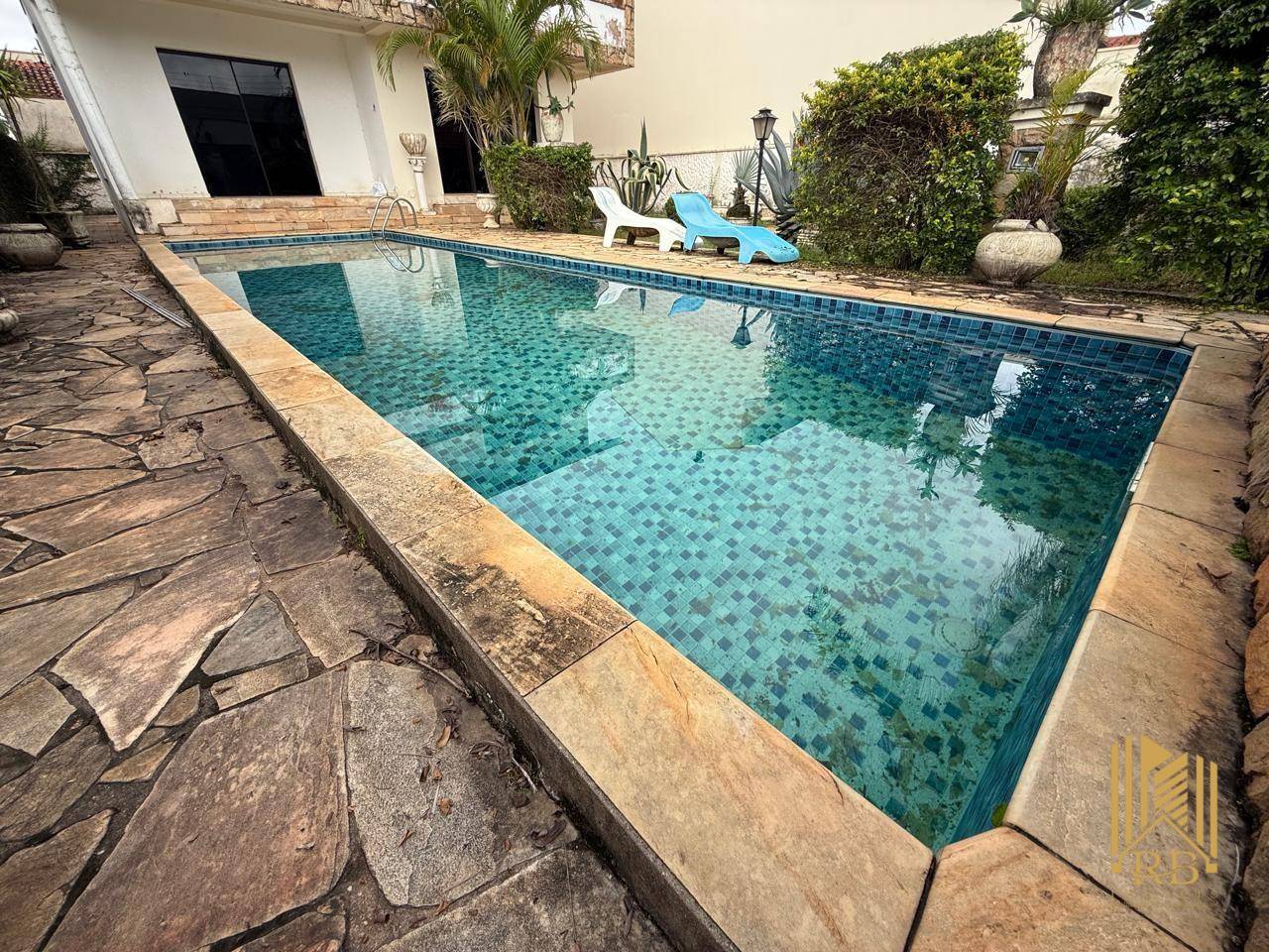 Casa, 4 quartos, 260 m² - Foto 3