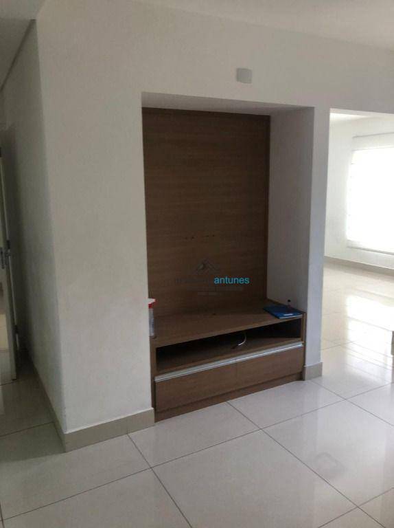 Apartamento à venda com 3 quartos, 164m² - Foto 8