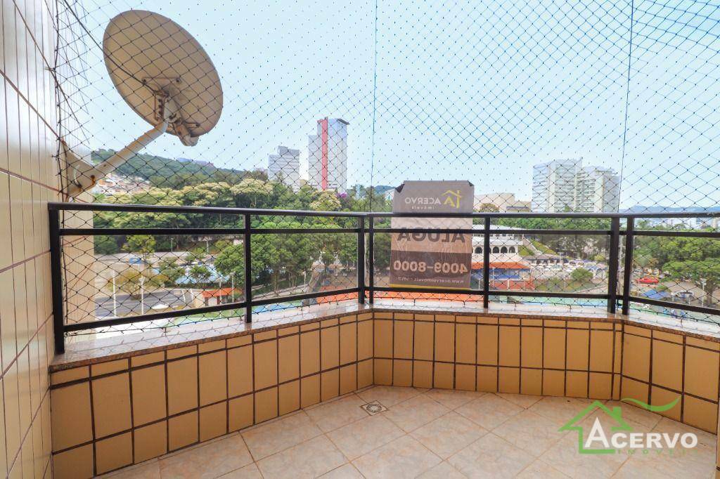 Apartamento para alugar com 3 quartos, 147m² - Foto 11